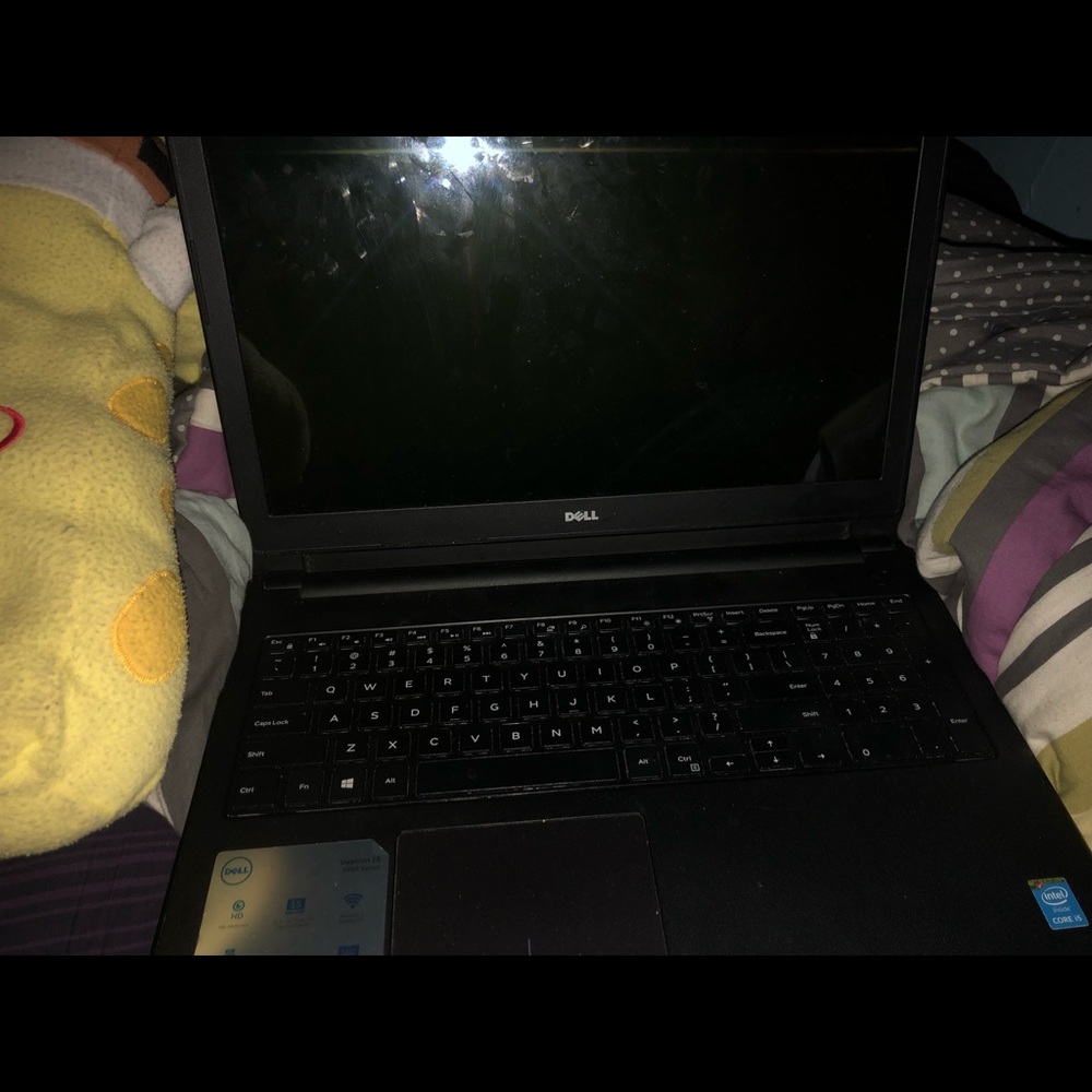 Dell laptop photoshop included